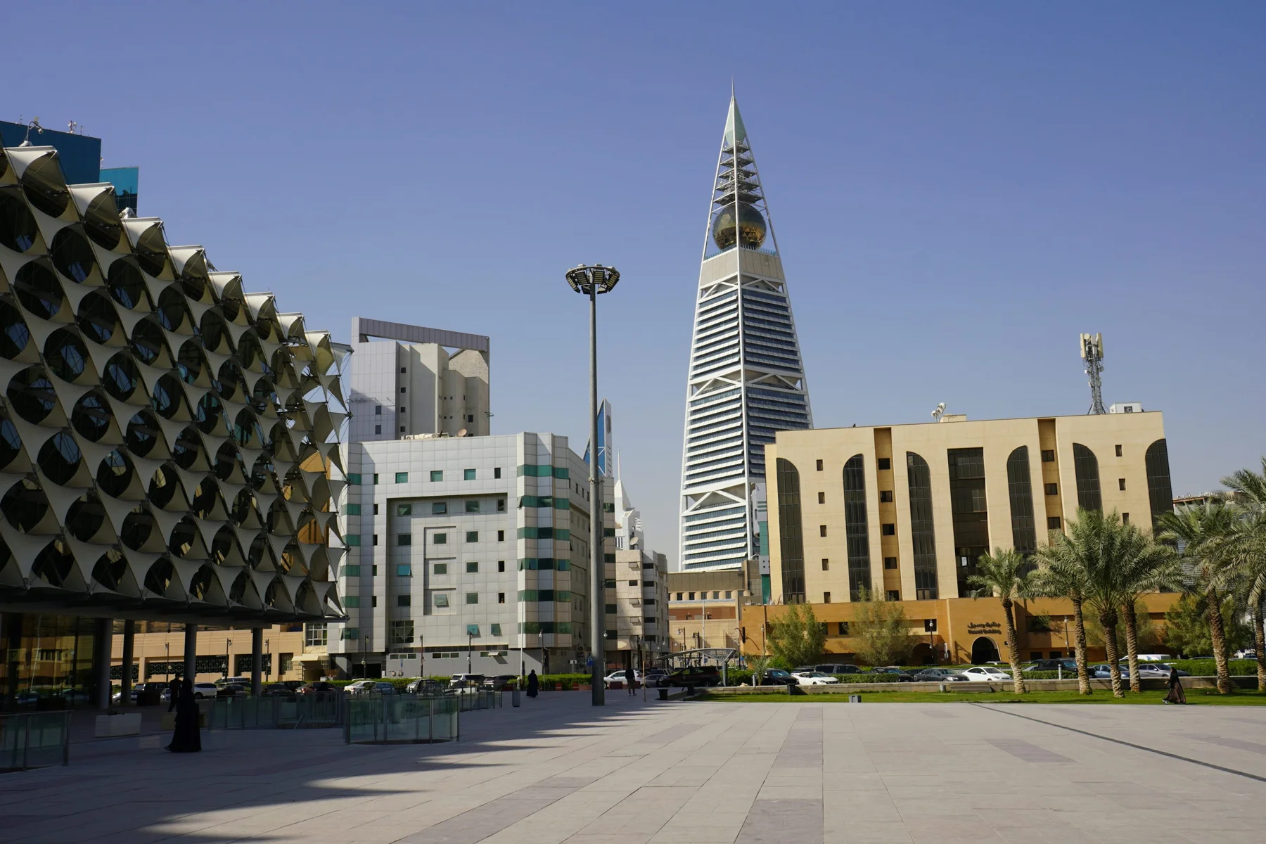 Riyadh’s King Fahd National Library and Al Faisaliyah Tower